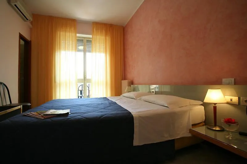 Hotel Fiera Congressi Milán