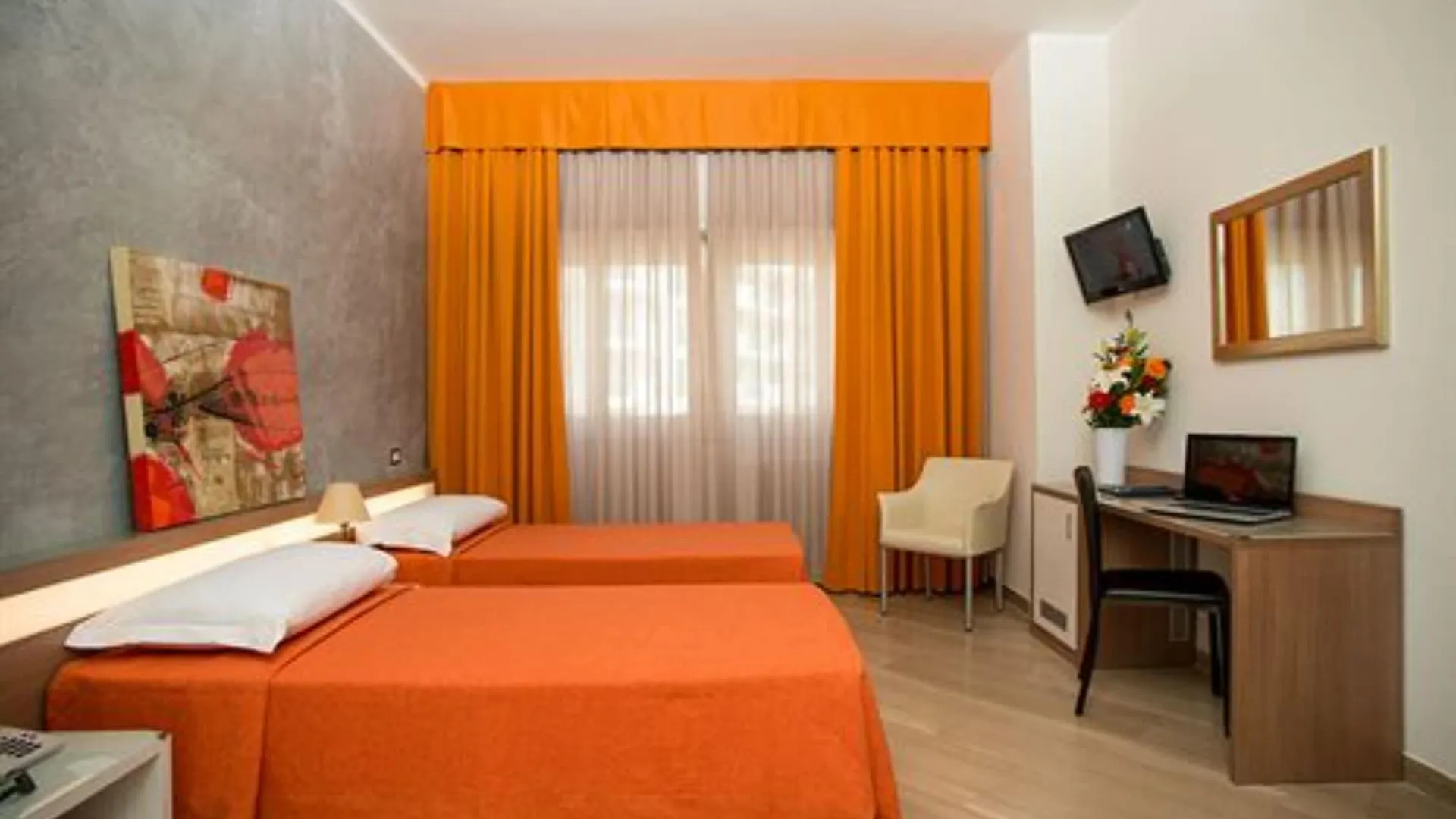 Hotel Fiera Congressi Milão 3*,  Itália